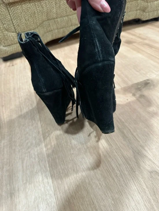 Steve Madden Black Genuine Suede Fringe Ankle Boots - Women - Picture 3 of 5